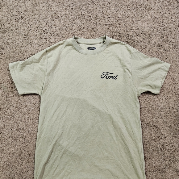 Ford Other - Ford Short Sleeve Crew T-Shirt in Olive Green